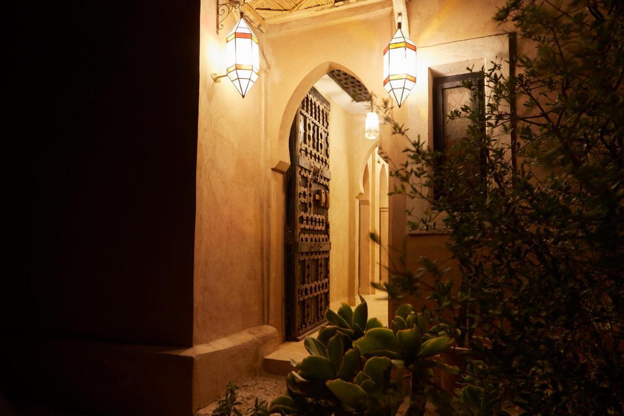 Kasbah Flilou Hotel Ait Ougliff Exterior foto