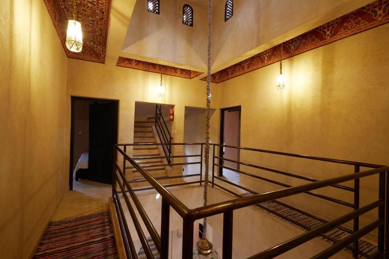 Kasbah Flilou Hotel Ait Ougliff Exterior foto